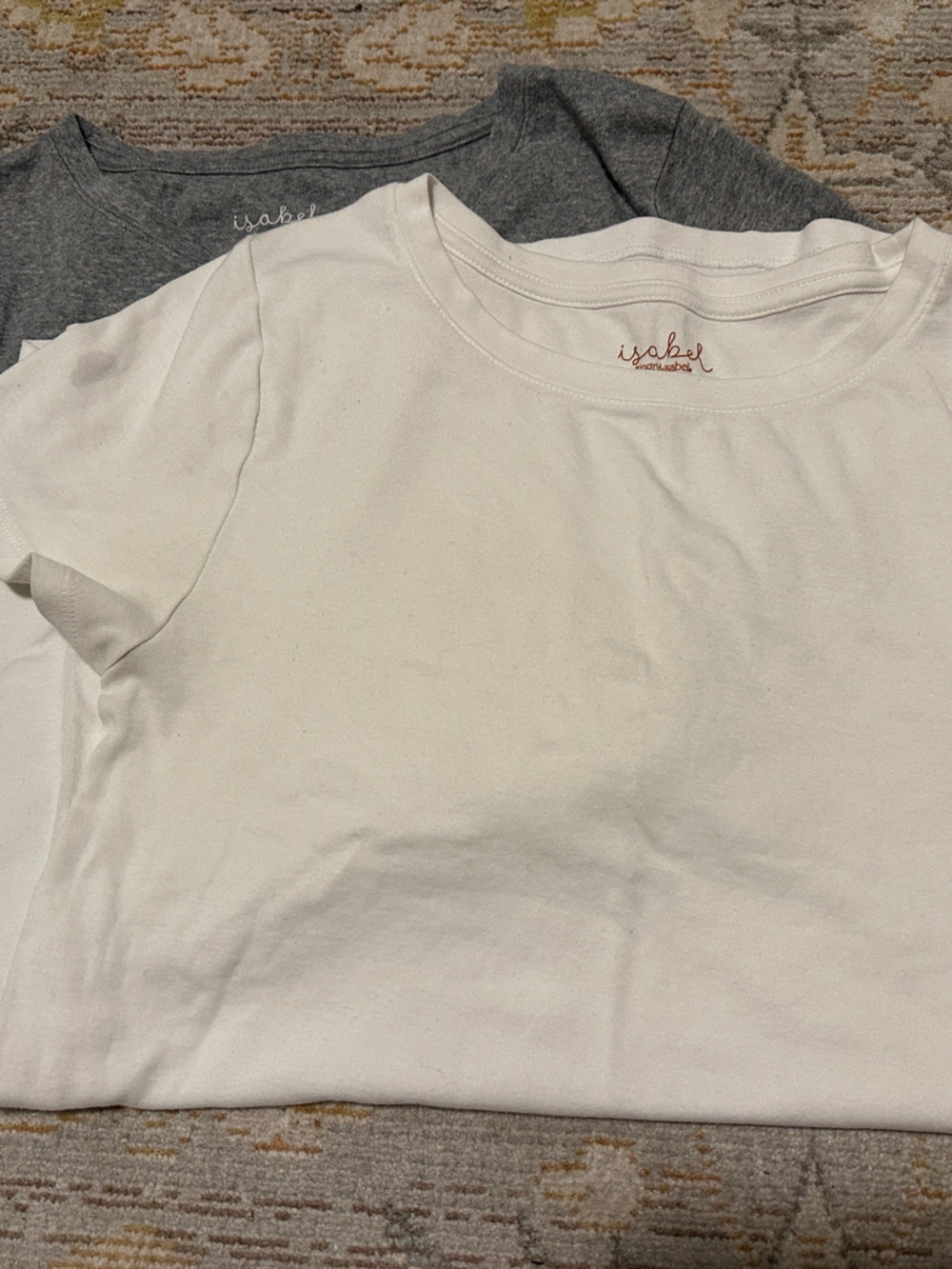 Isabel Maternity Short-Sleeve Tee - White & Gray Size M
